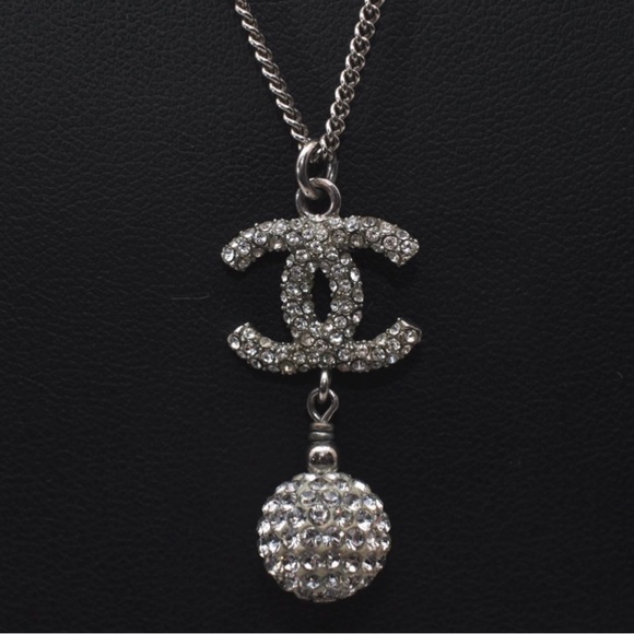 CHANEL Jewelry - Vintage Chanel | CC Logo Rhinestone Chain Pendant Necklace Silver Plating